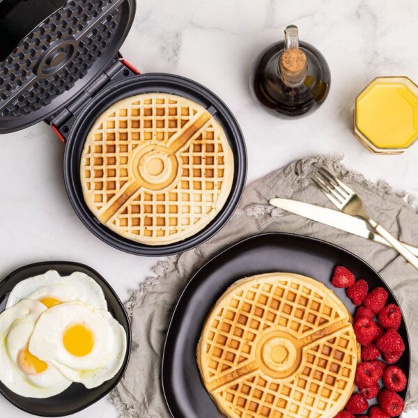 Pokemon Waffle Maker Pokeball 4