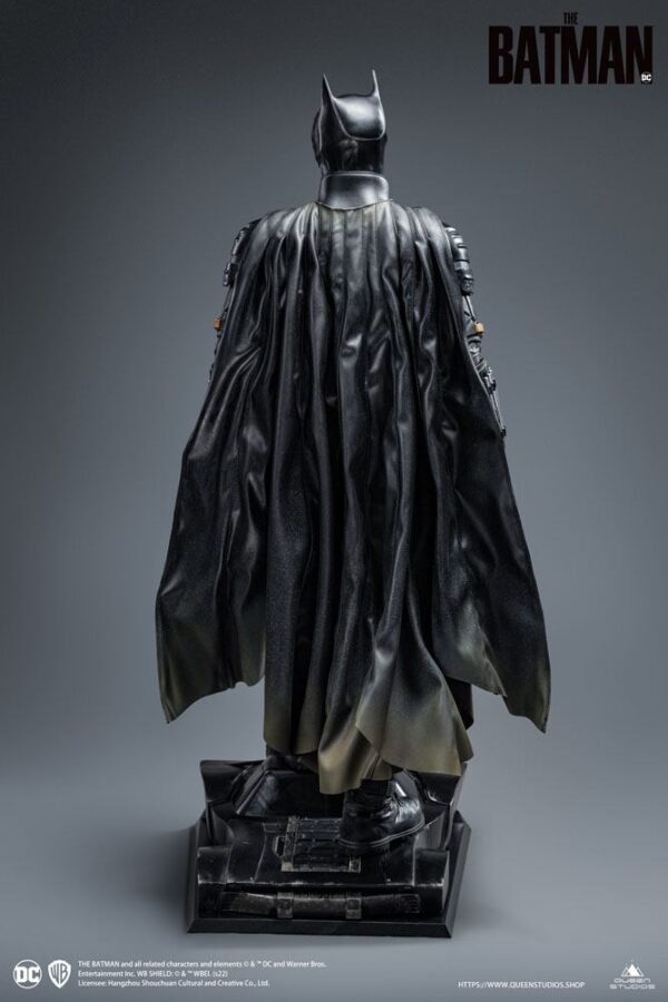 The Batman Statue 1/3 The Batman Regular Edition 71 cm 2